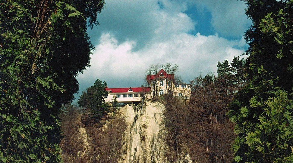 Карпатські канікули з дітьми: Косів, Коломия та Шешори